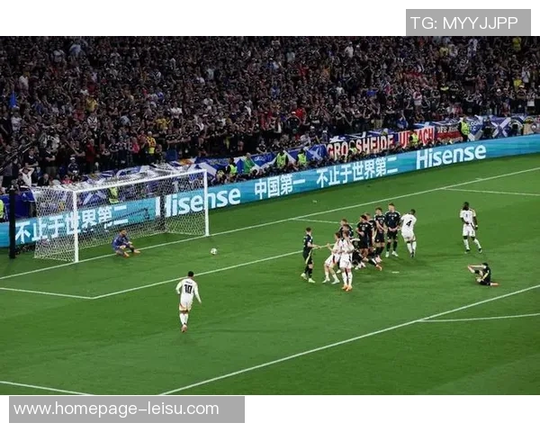 埃及与乌拉圭激战正酣足球盛宴引发全球关注与热议